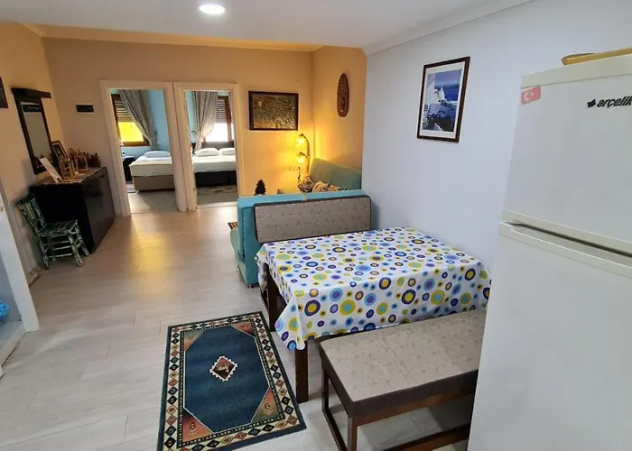 Apartamento Reina, *