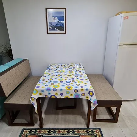 Reina, קוסדסי